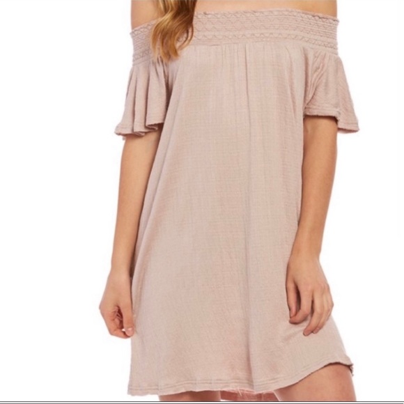 O’Neill Off the Shoulder Mini Shift Dress - Picture 2 of 8